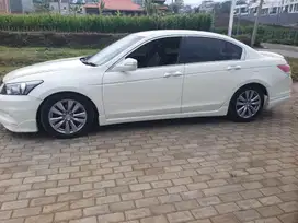 Honda Accord 2011 Bensin