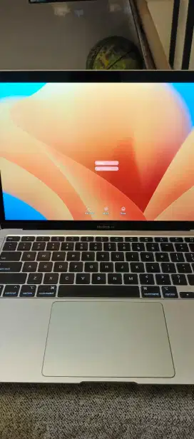 Jual Macbook, Thinkpad, Asus