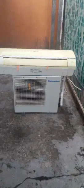Ac split merk panasonic 1/2 pk