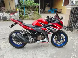 CBR THN 2016 plat AA Magelang