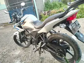 Honda CB150R tahun 2013