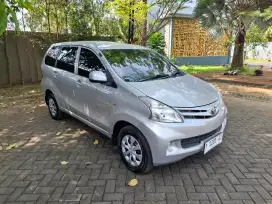 Avanza tangan pertama low km