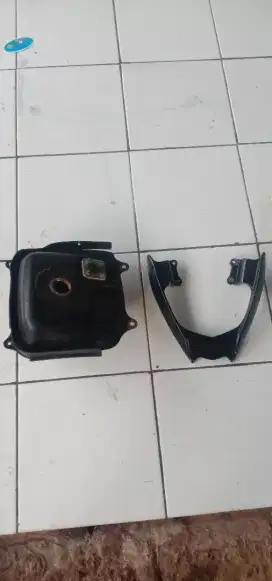 Tempat bensin mio