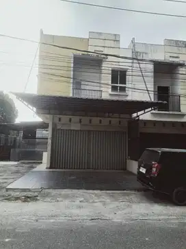 Disewakan Ruko 2 Tingkat