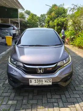 Honda jazz RS AT tahun 2018