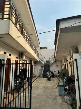 Kos-kosan 11 kamar Dekat Kampus ISTN Cipedak Jaksel