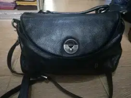 Tas kulit Papilon asli