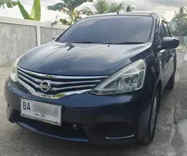 Dijual mobil pemakaian sendiri