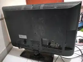 Dibeli tv led ps rusak