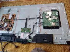 Jasa service elektronik