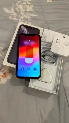 Dijual Iphone Xr Black 64GB Terdaftar Lengkap