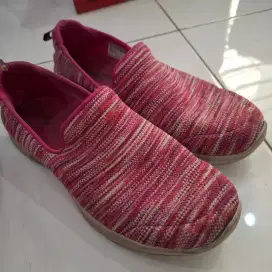 Sepatu Gowalk Skechers murahhh kondisi mulusss