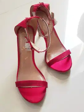 Sepatu heels stiletto size 41 merah, preloved