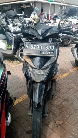 SIAP BAYAR MOTOR HONDA BEAT FI 2017
