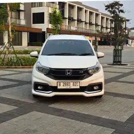 Honda mobilio RS CVT 2017 MATIC