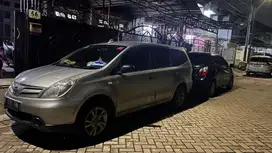 Nissan Grand livina 2011 Bensin