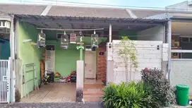 RUMAH KOS BANGUNAN BARU 2 LANTAI PLUS KAMAR MANDI DALAM