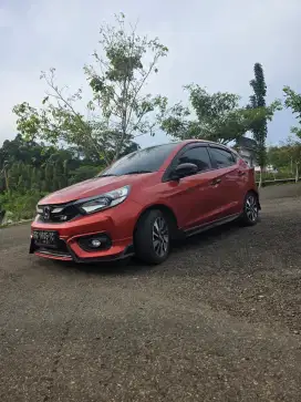Brio RS 1.2 MT two tone manual