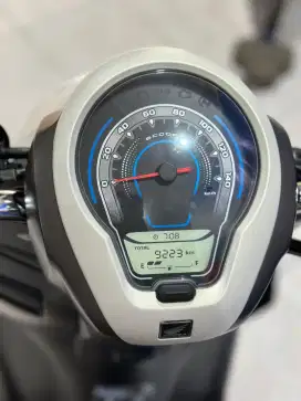 Honda Scoopy Prestige 110cc Tahun 2024 km 9Rb Anugerah Motor Pucang