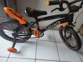 Sepeda Anak uk.16 Merk Elegance