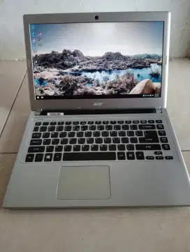 Leptop Acer v5-471p core i3 3217U