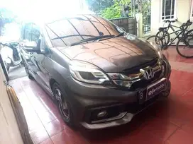 Honda Mobilio RS AT