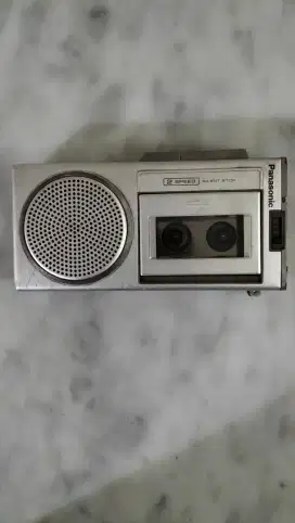 Microcassete recorder