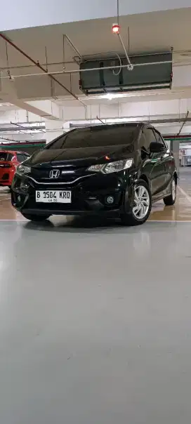 Honda jazz s 2015
