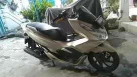 Jual HONDA PCX Tahun 2018 GOLD