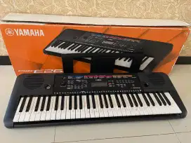 Keyboard merk yamaha PSR E263 lengkap fullset plus stand