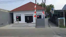 Disewakan Ruang Usaha / Kantor Per 2 Tahun