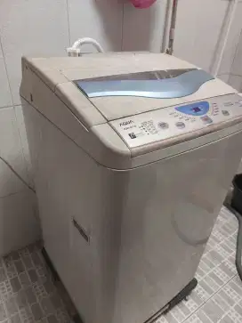 Dijual mesin cuci 1 tabung aqua