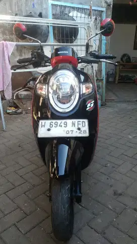 Scoopi istimewa