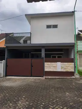 RUMAH VILLA BATU TERMURAH DEKAT BNS