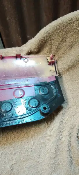 Cover samping kiri Nouvo lele