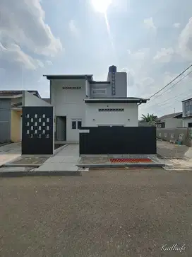 Rumah di Jual di Citra Indah City, Cluster Anyelir, kabupaten Bogor