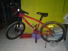 Dijual Sepeda merk Genio