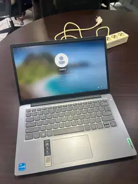 Laptop Lenovo Idepad 3 14inch 8/256 GB