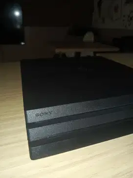 PS 4 pro ORI fw 11.52 250gb SSD + 500gb external