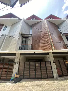 RUMAH KOS MEWAH DEKAT KAMPUS UB UM DAN UIN