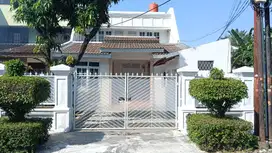 Dijual rumah kost 2 lantai dalam komplek yang nyaman, tenang dan asri