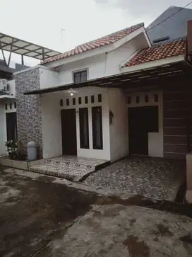 Rumah Nyaman Siap Huni di Jatikramat Jatibening Jatiasih