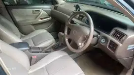 Toyota Camry  3.0  V6 tangan pertama dari awal