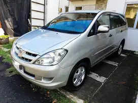 Toyota Kijang Innova 2.0 G Manual 2006