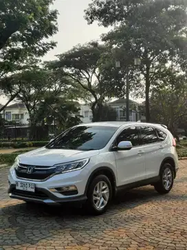 LOW KM MULUS TERAWAT LIKE NEW ! Honda CRV 2.0 AT 2015 Putih