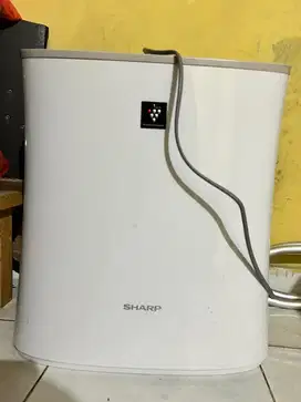 Air purifier sharp mulus like new