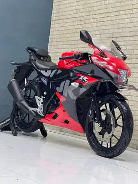 Motor Sport Pemula SUZUKI GSX- R / 2023 | Wulan mustika