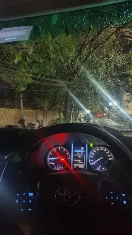 Sewa Driver aja atau + Mobil