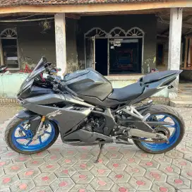 Honda cbrb250rr