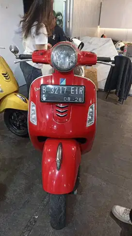 VESPA GTS 150 3VIE 2016 TERMURAH